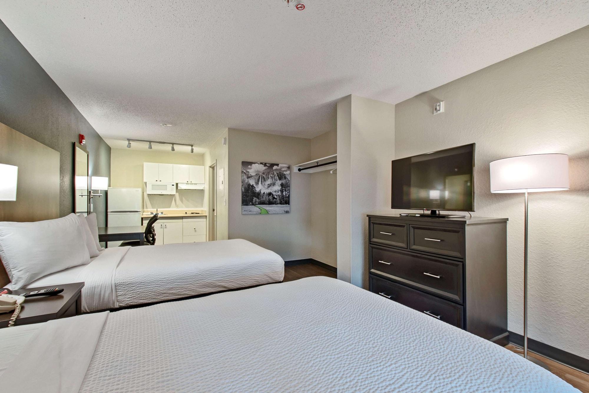 Extended Stay America Suites - Miami - Airport - Blue Lagoon Экстерьер фото